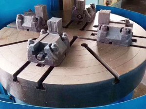 大型立车工作台